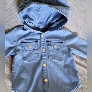 Baby Sz 6-12M Old Navy Light Blue Hooded Jean-Style Shacket Vintage look